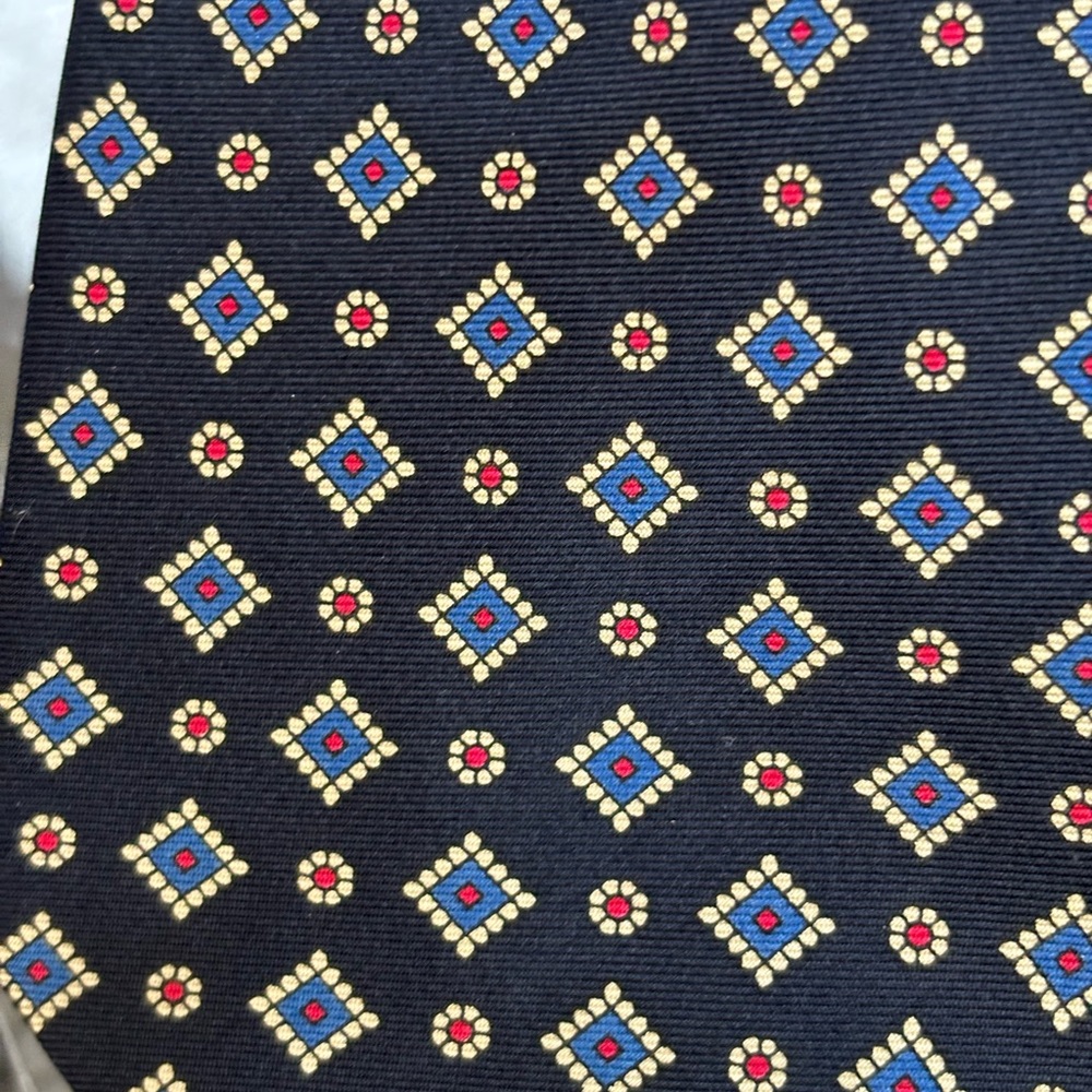 Vintage Burberrys Blue and Red Patterned Silk Tie - Picture 4 of 4